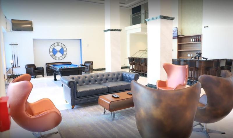 Comfort Inn & Suites - Kew Gardens Near La Guardia Airport Ню Йорк Екстериор снимка